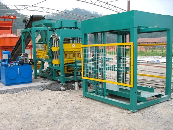 concrete block making machine