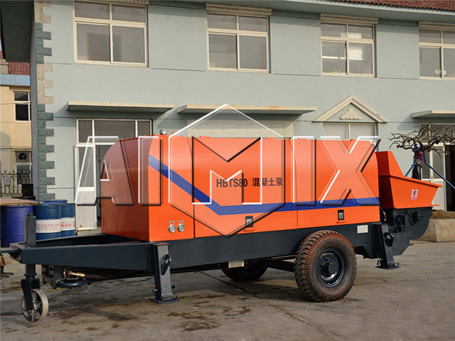 Trailer concrete pump